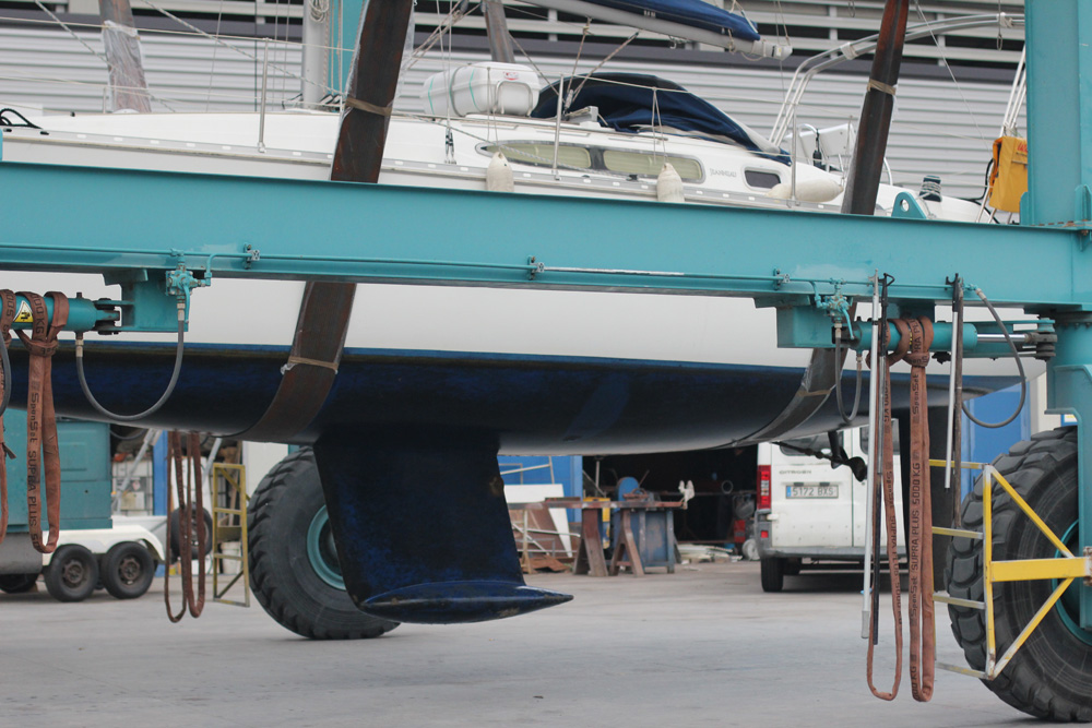 Antifouling miesiecy na Morzu Srodziemnym Antifouling miesiecy na Morzu Srodziemnym